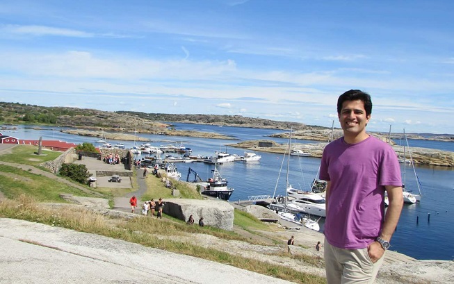 Mahdi Kioumarsi at the “The World’s End” in Tjøme, 130 km south of Oslo Mahdi Kioumarsi at the “The World’s End” in Tjøme, 130 km south of Oslo